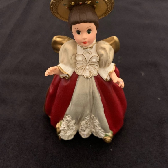 1998 Hallmark Madame Alexander Glorious Angel Keepsake Christmas Ornament in Box - Picture 4 of 9